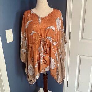 Chic Floral Tunic Top in Orange